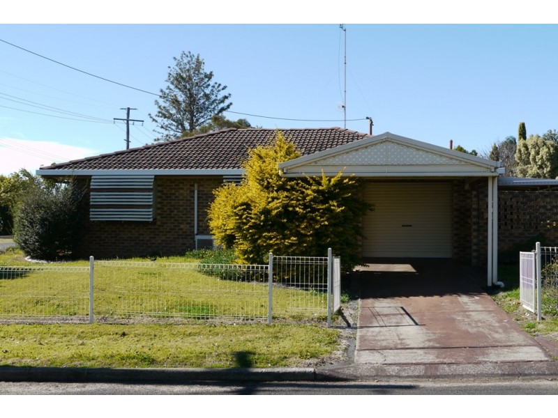 2 Noll Street, Kearneys Spring QLD 4350