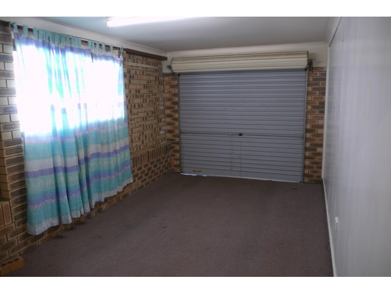 2 Noll Street, Kearneys Spring QLD 4350
