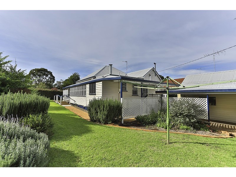 131 Stuart Street, North Toowoomba QLD 4350