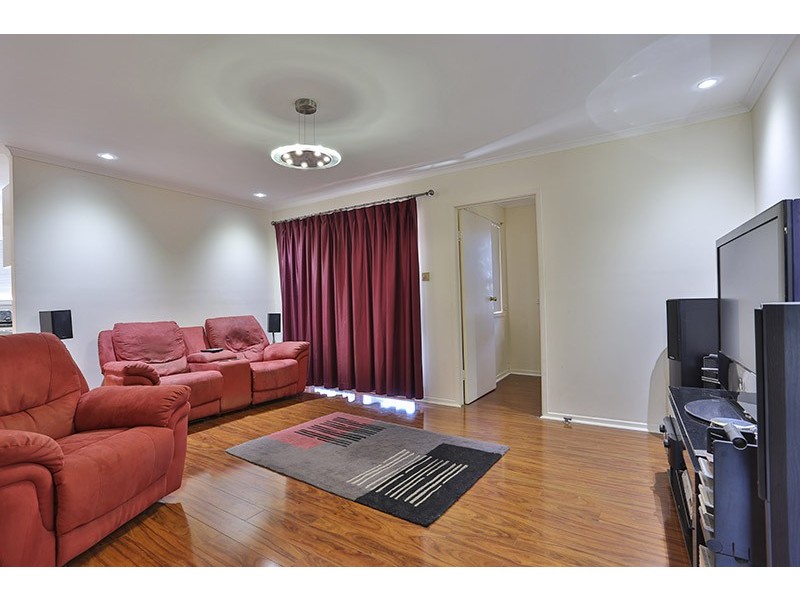 6 Beryl Street, Wilsonton QLD 4350