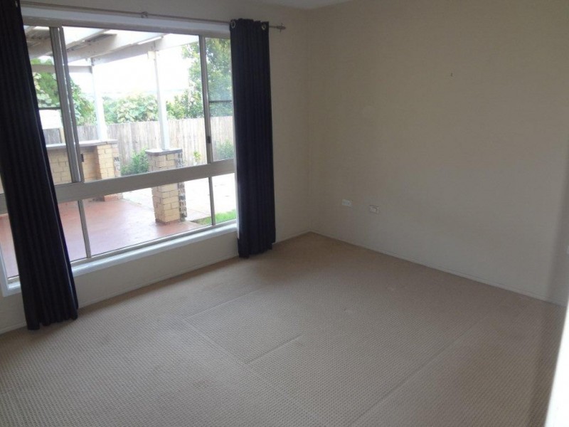 2 Barbara Street, Rangeville QLD 4350