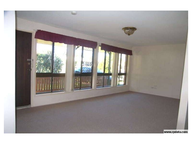 27 Kurrajong Street, Newtown QLD 4350