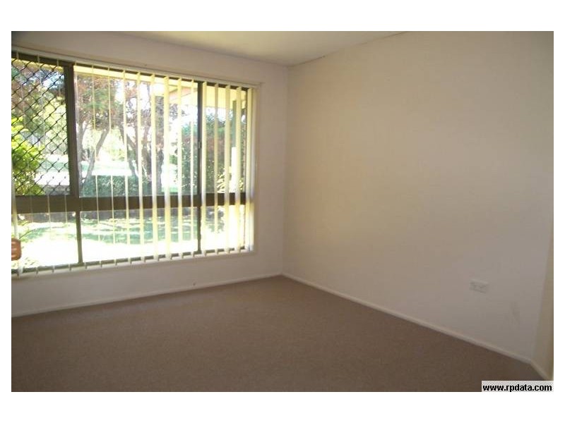 27 Kurrajong Street, Newtown QLD 4350