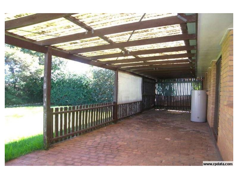 27 Kurrajong Street, Newtown QLD 4350