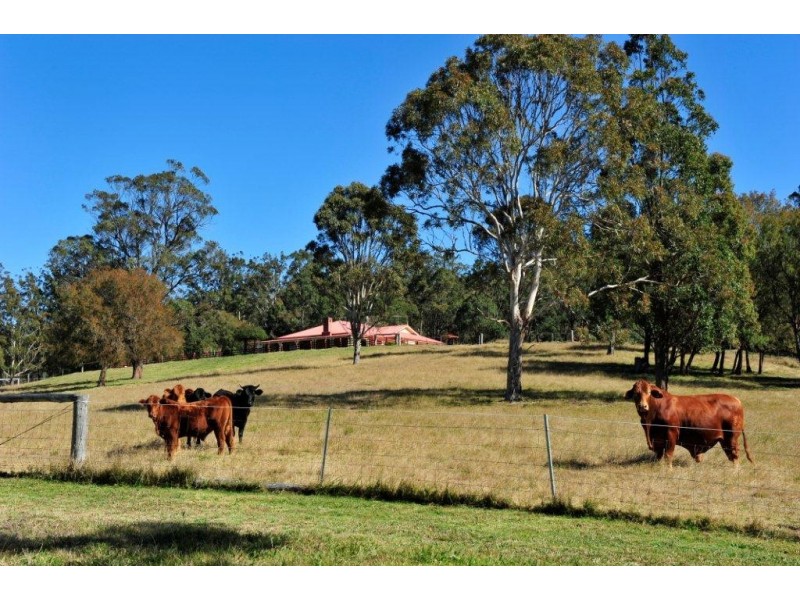 4011 Esk – Hampton Road, Ravensbourne QLD 4352