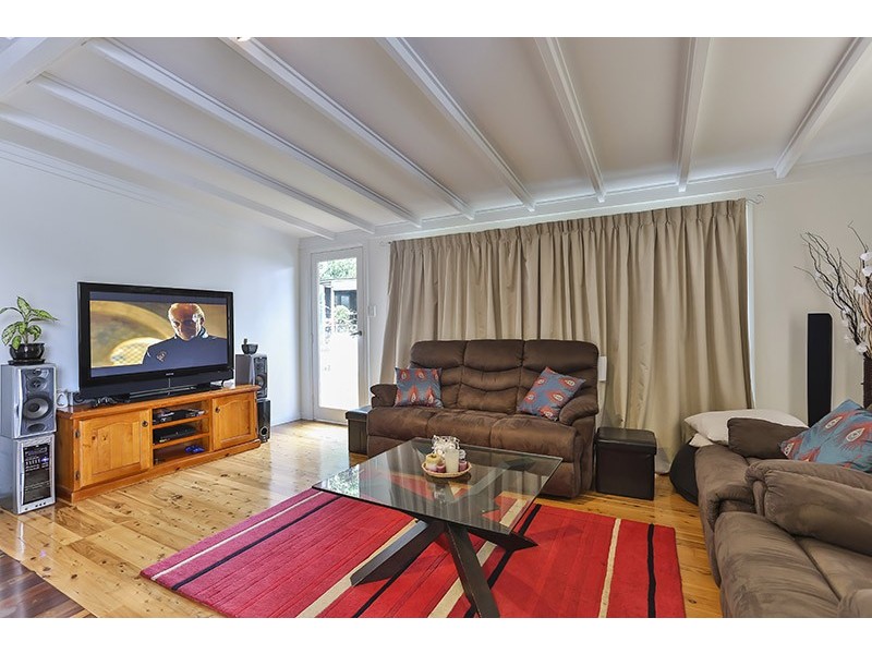 6 Sir Street, North Toowoomba QLD 4350