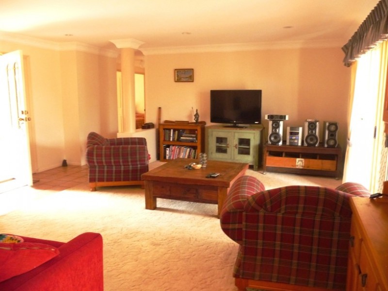 113 Hursley Road, Glenvale QLD 4350