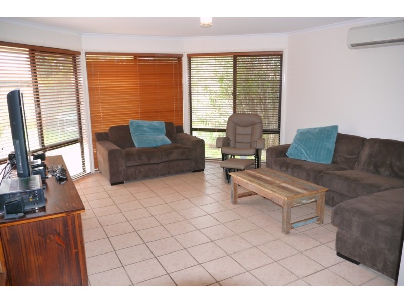 14 Chelwyn Street, Middle Ridge QLD 4350