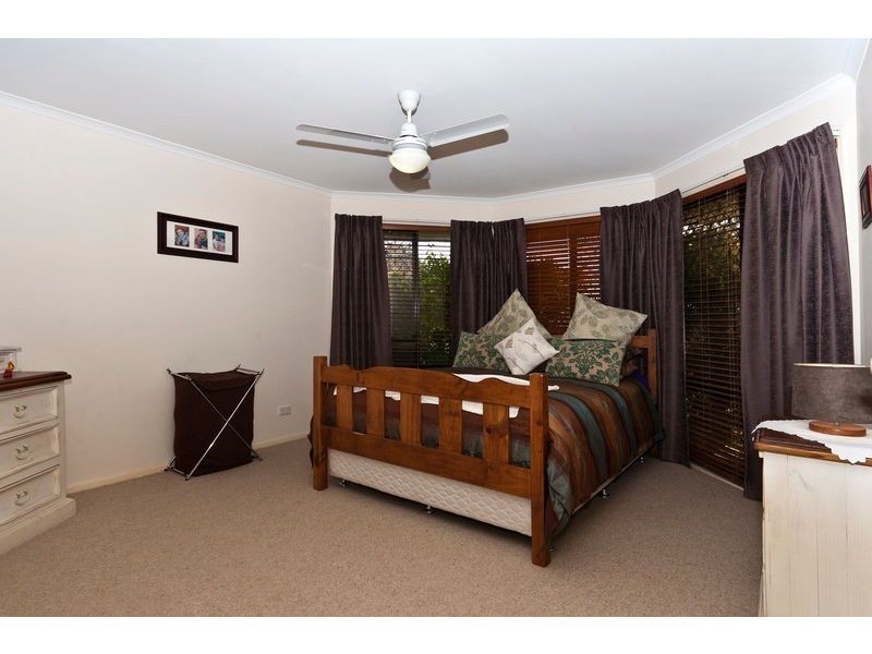 14 Chelwyn Street, Middle Ridge QLD 4350