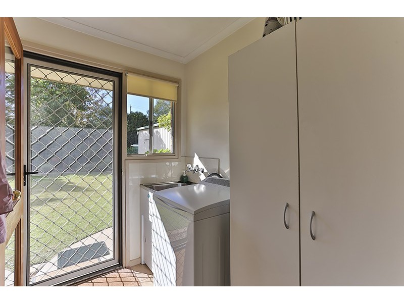 31 Agnes Street, Centenary Heights QLD 4350