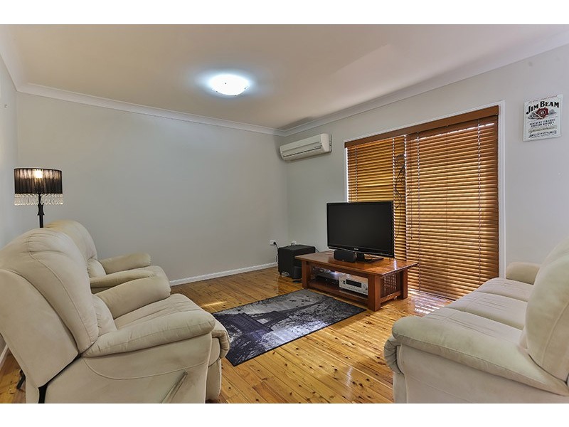 74 Warwick Street, Harristown QLD 4350