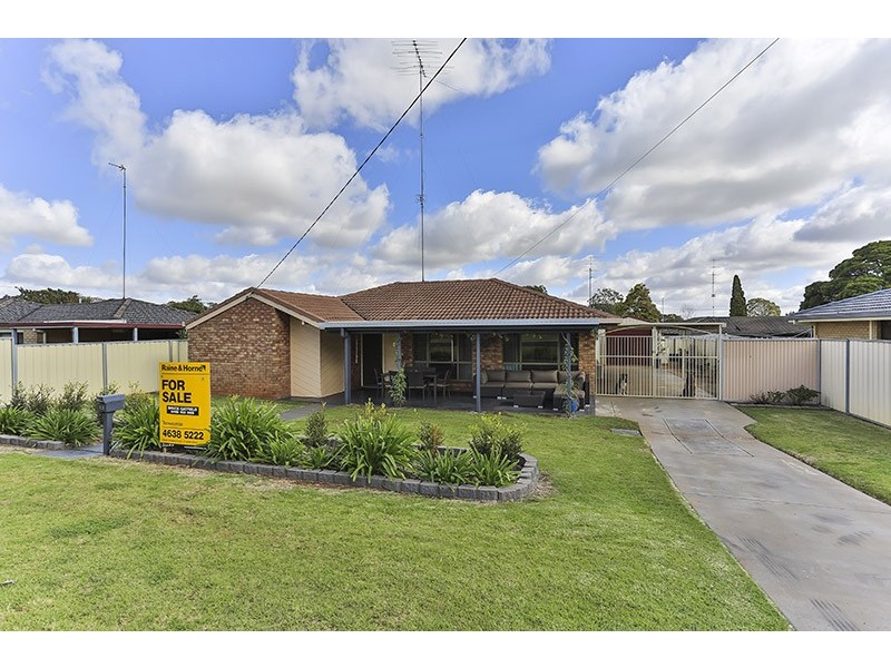 13 Caldwell Street, Wilsonton QLD 4350