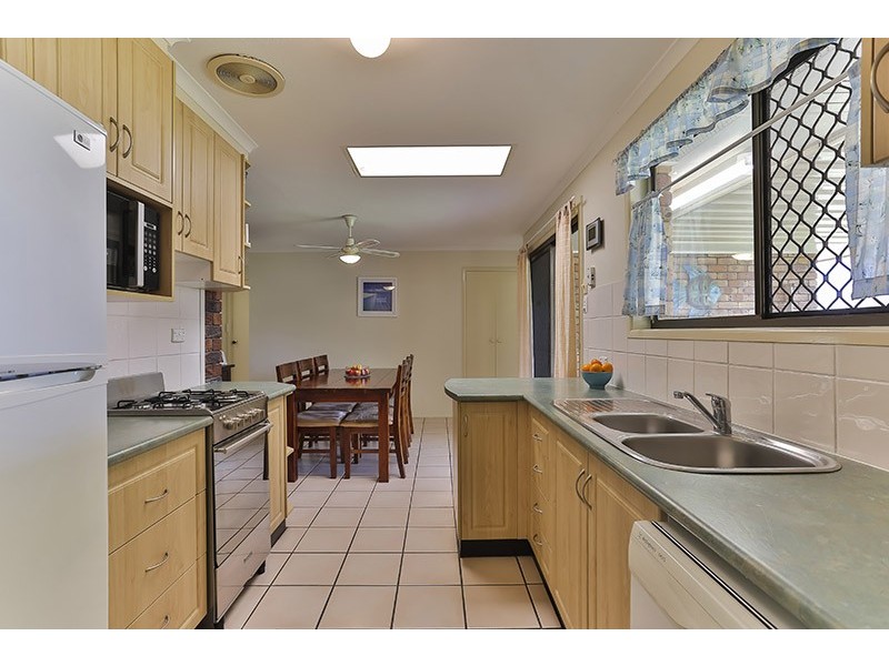 13 Caldwell Street, Wilsonton QLD 4350