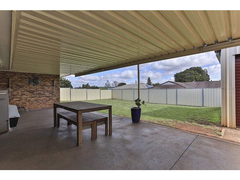 13 Caldwell Street, Wilsonton QLD 4350