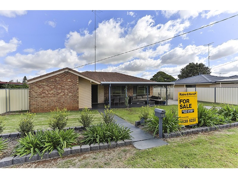 13 Caldwell Street, Wilsonton QLD 4350