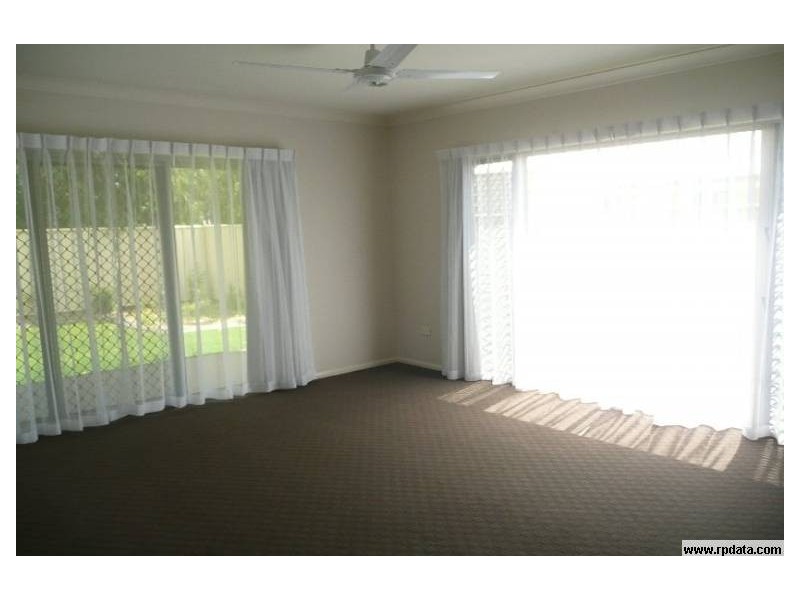 3 Pugh Street, Middle Ridge QLD 4350