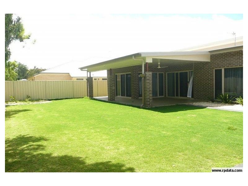 3 Pugh Street, Middle Ridge QLD 4350