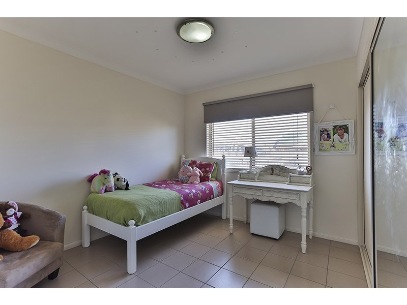 10 – 12 Jacquelyn Court, Oakey QLD 4401