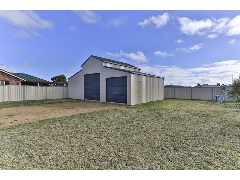 10 – 12 Jacquelyn Court, Oakey QLD 4401