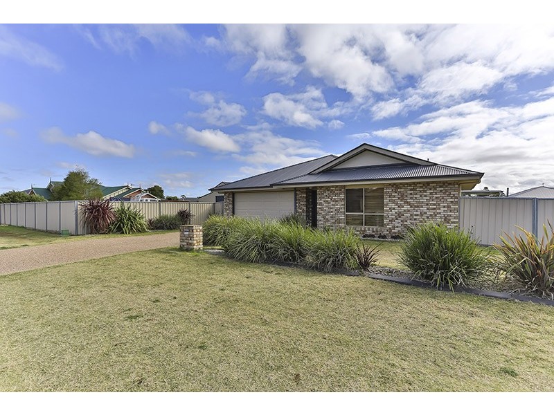 10 – 12 Jacquelyn Court, Oakey QLD 4401