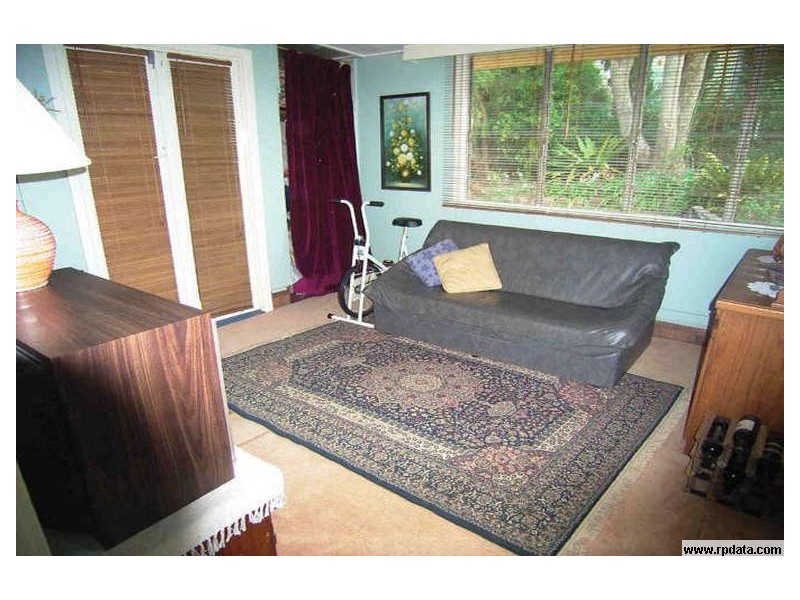 4 Swenson Street, Mount Lofty QLD 4350