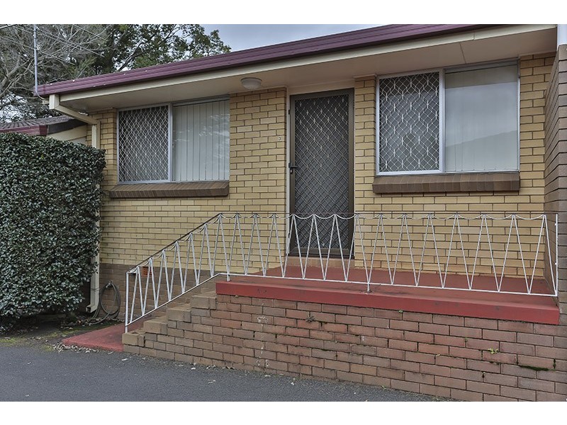 3/37A Tourist Road, East Toowoomba QLD 4350