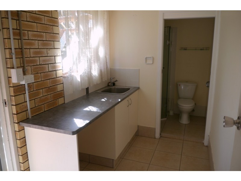 3 Wellcamp Street, Newtown QLD 4350