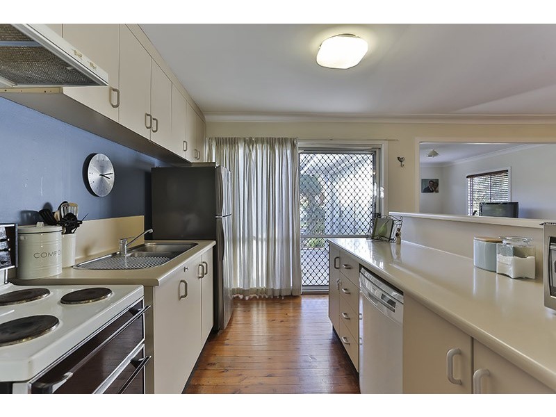 24 South Street, Rangeville QLD 4350