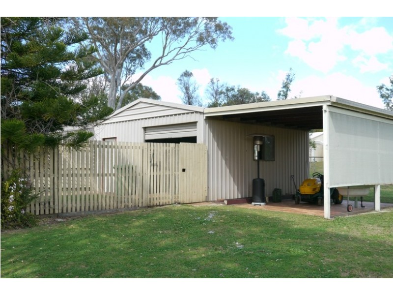 4 Hamzah Drive, Cotswold Hills QLD 4350