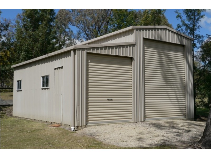 4 Hamzah Drive, Cotswold Hills QLD 4350