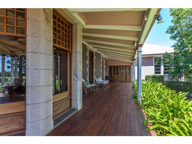 8 Panda Street, Harristown QLD 4350