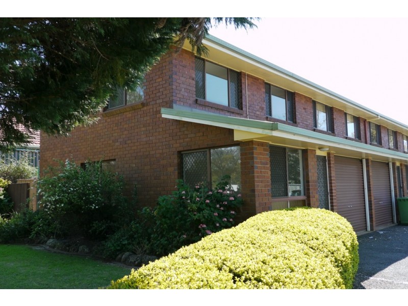 1/15 Edith Street, Newtown QLD 4350