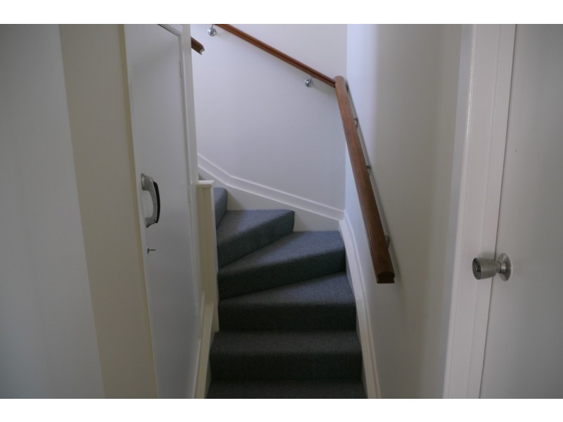 1/15 Edith Street, Newtown QLD 4350