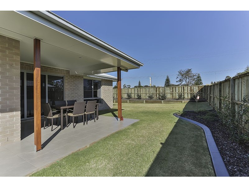 33 Sweeney Street, Kearneys Spring QLD 4350