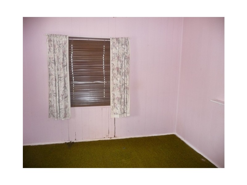 18 Cavell Street, East Toowoomba QLD 4350