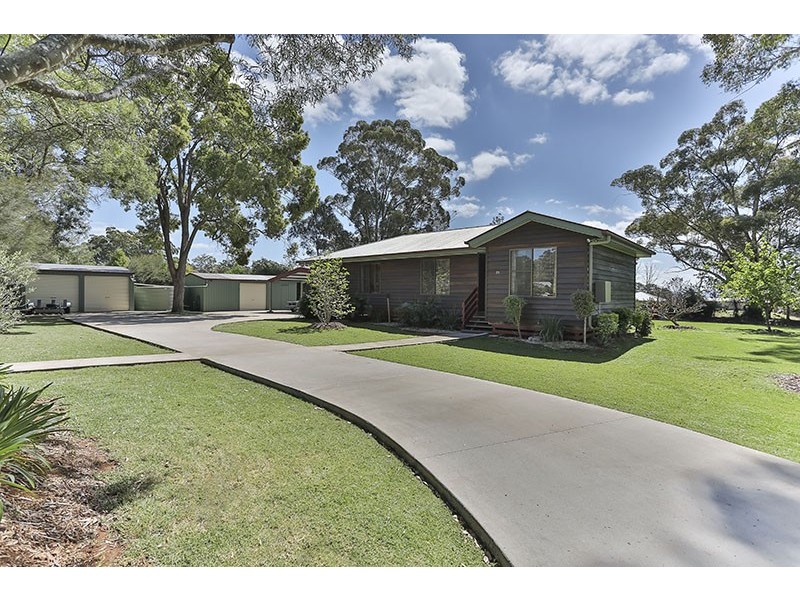 20 Kennedy Street, Cabarlah QLD 4352