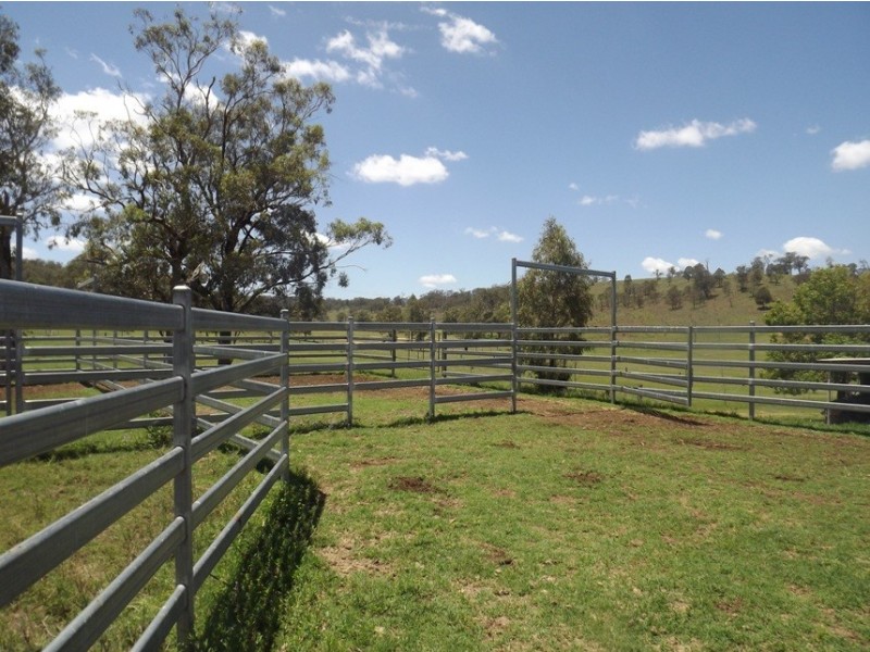 231 Peters Road, Groomsville QLD 4352