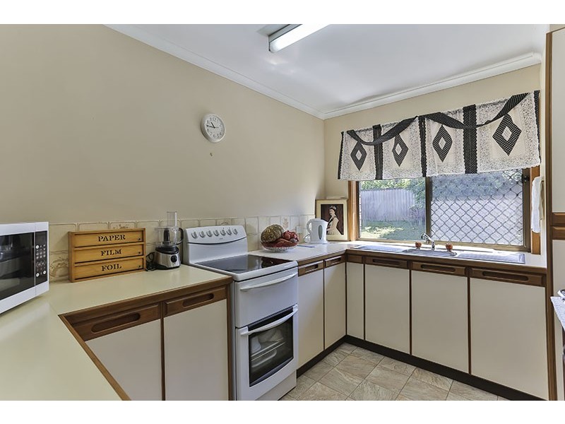 2/27 Router Street, Wilsonton QLD 4350