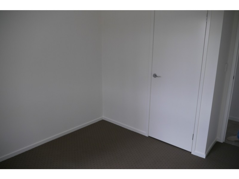 18 Kimdonn Drive, Withcott QLD 4352