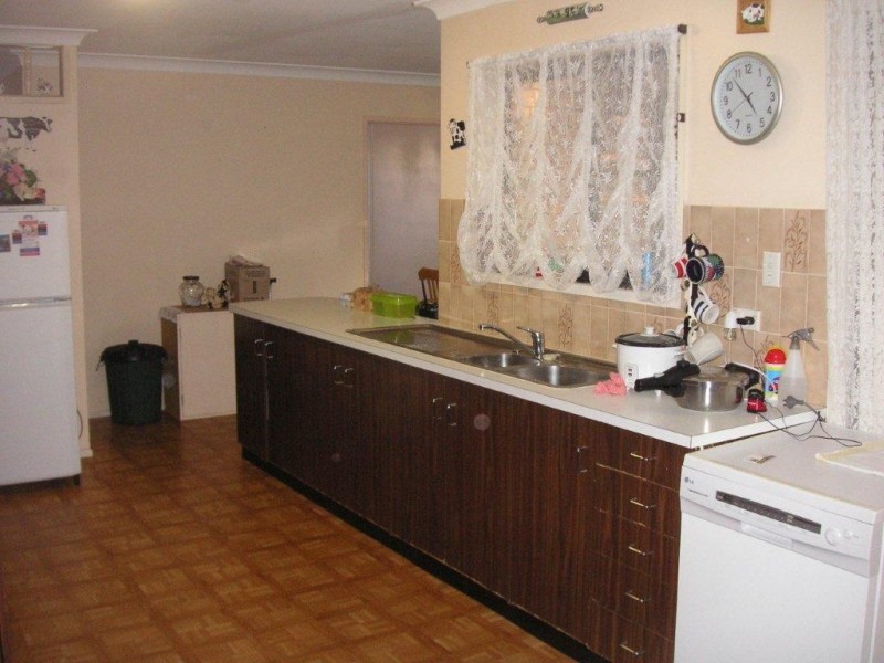 58 Knockator Crescent, Centenary Heights QLD 4350