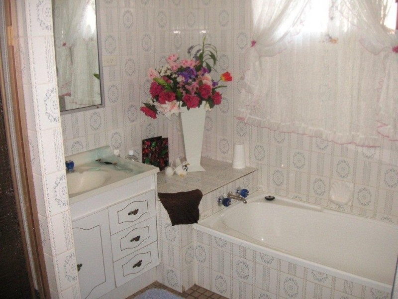 58 Knockator Crescent, Centenary Heights QLD 4350
