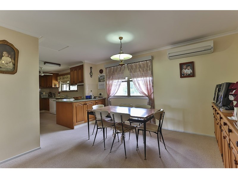 150 Greenwattle Street, Cranley QLD 4350