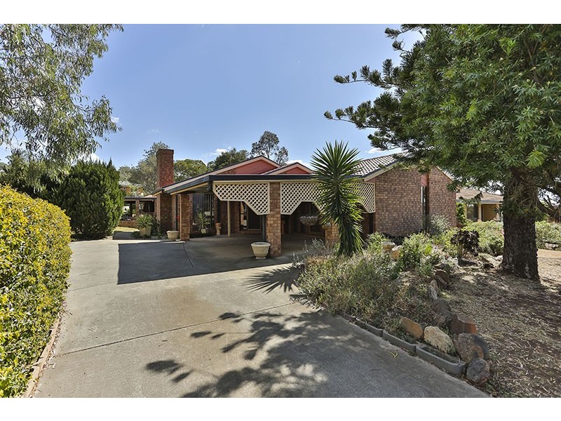 70 Proposch Street, Oakey QLD 4401