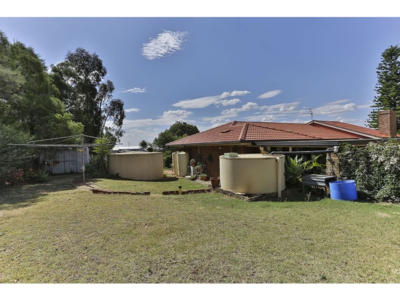 70 Proposch Street, Oakey QLD 4401