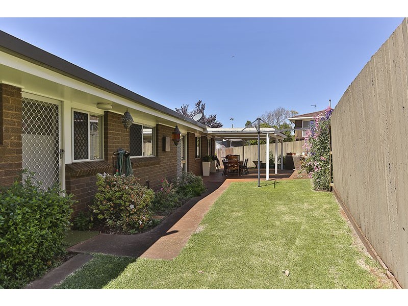 12 Clive Crescent, Darling Heights QLD 4350