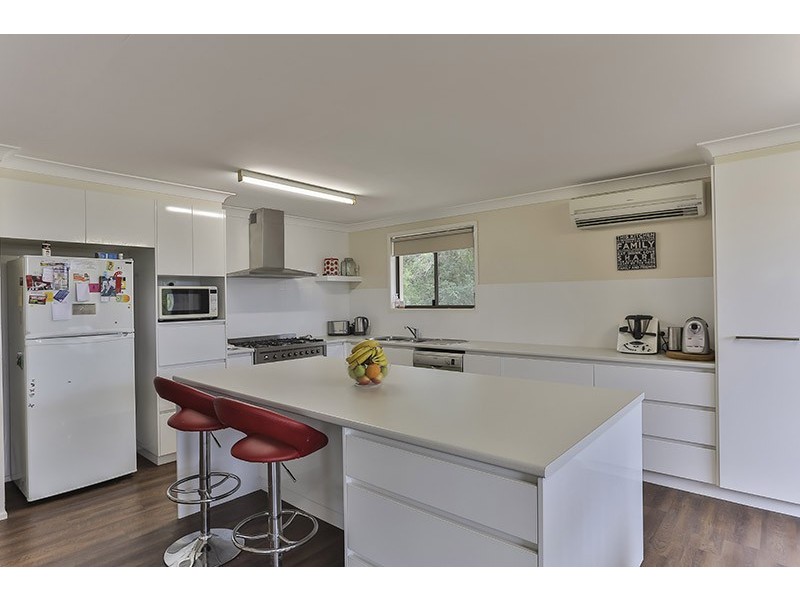 142 Main Street, Westbrook QLD 4350