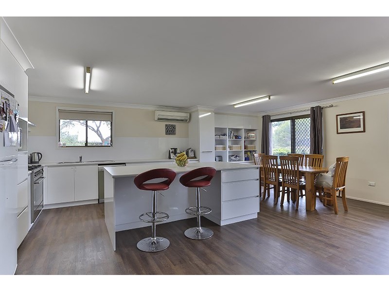 142 Main Street, Westbrook QLD 4350