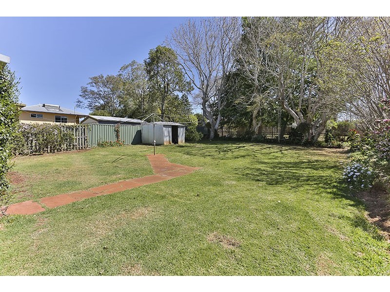 121 Ramsay Street, Centenary Heights QLD 4350