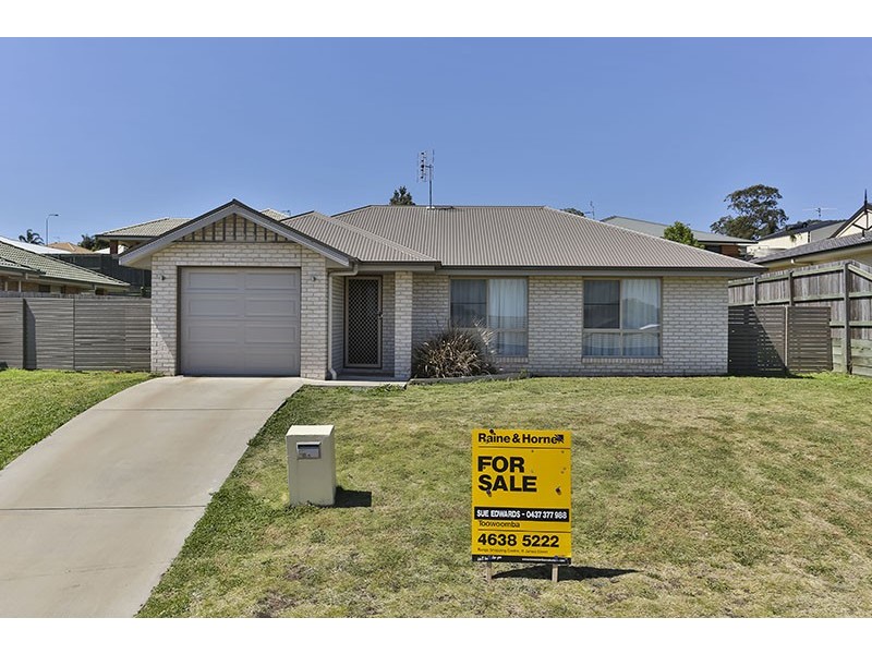 20 Cuttaburra Crescent, Glenvale QLD 4350
