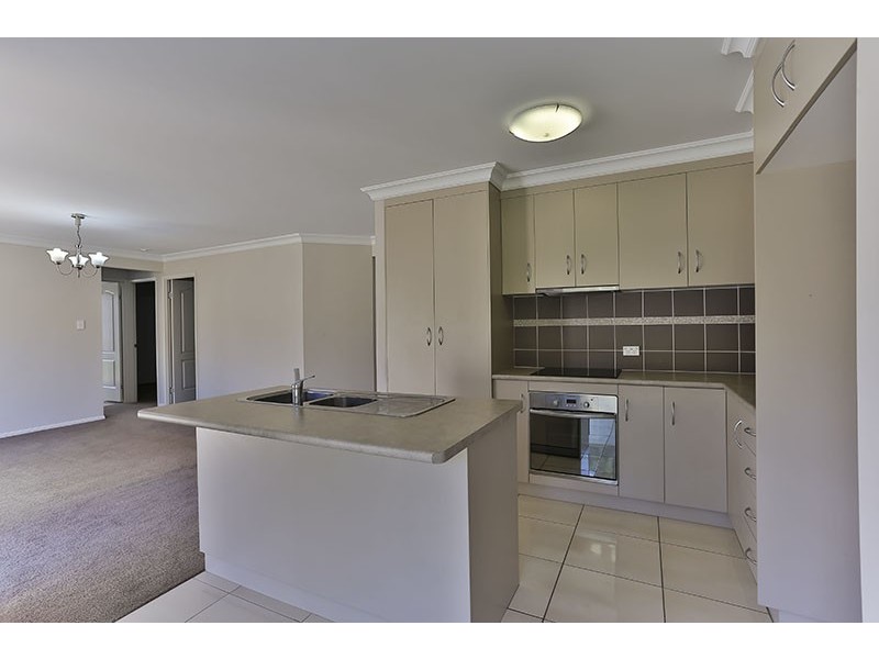 20 Cuttaburra Crescent, Glenvale QLD 4350